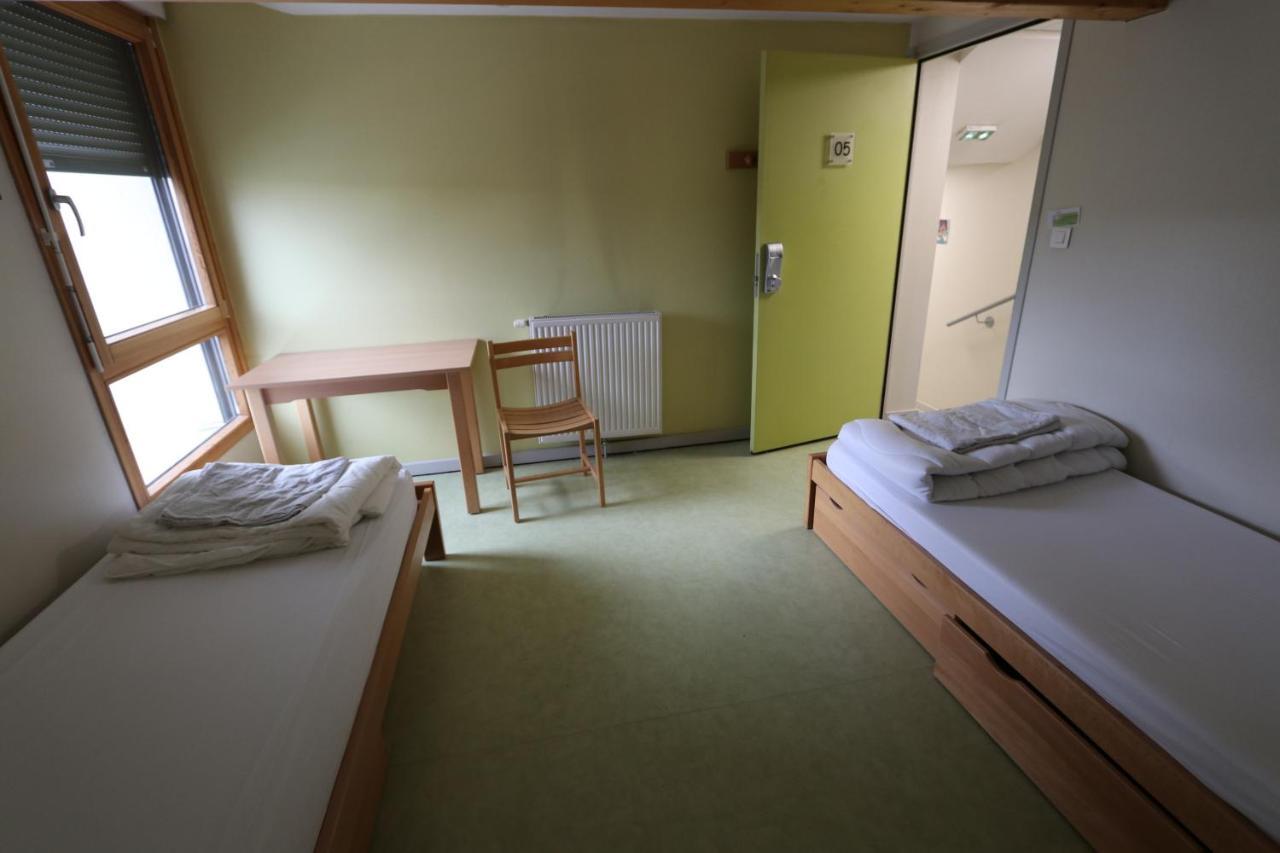 Auberge De Jeunesse Hi بونتارليه المظهر الخارجي الصورة