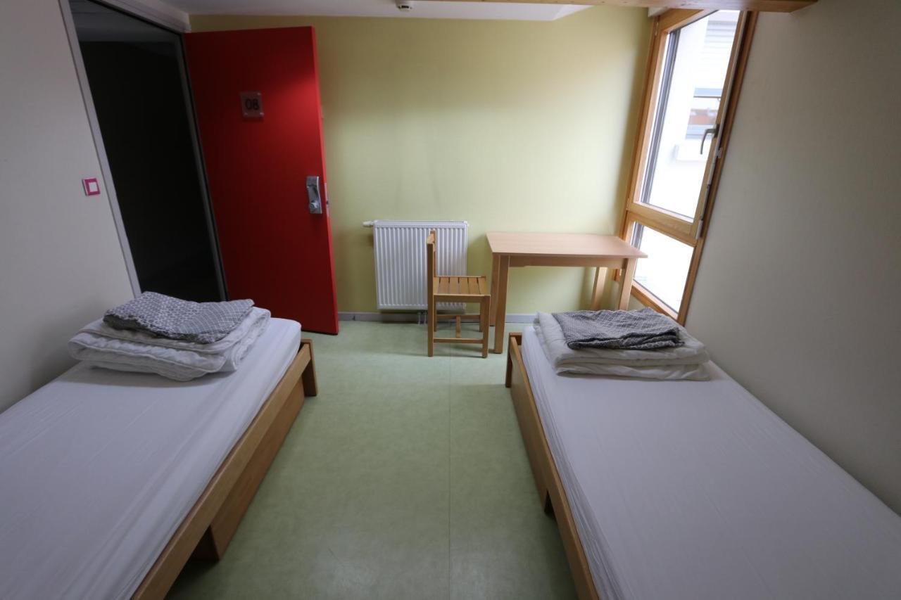 Auberge De Jeunesse Hi بونتارليه المظهر الخارجي الصورة