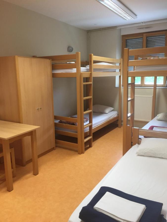 Auberge De Jeunesse Hi بونتارليه المظهر الخارجي الصورة