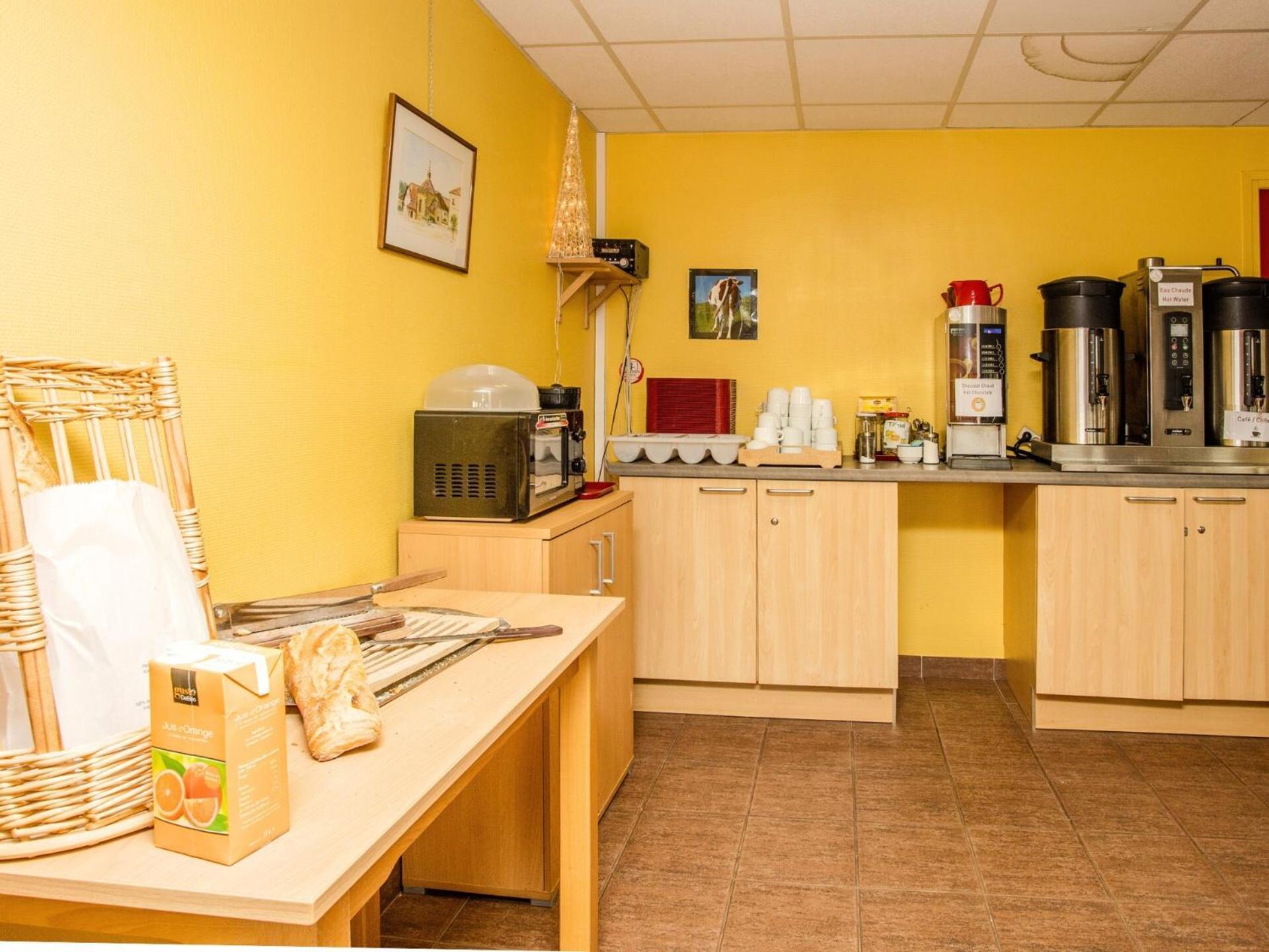 Auberge De Jeunesse Hi بونتارليه المظهر الخارجي الصورة